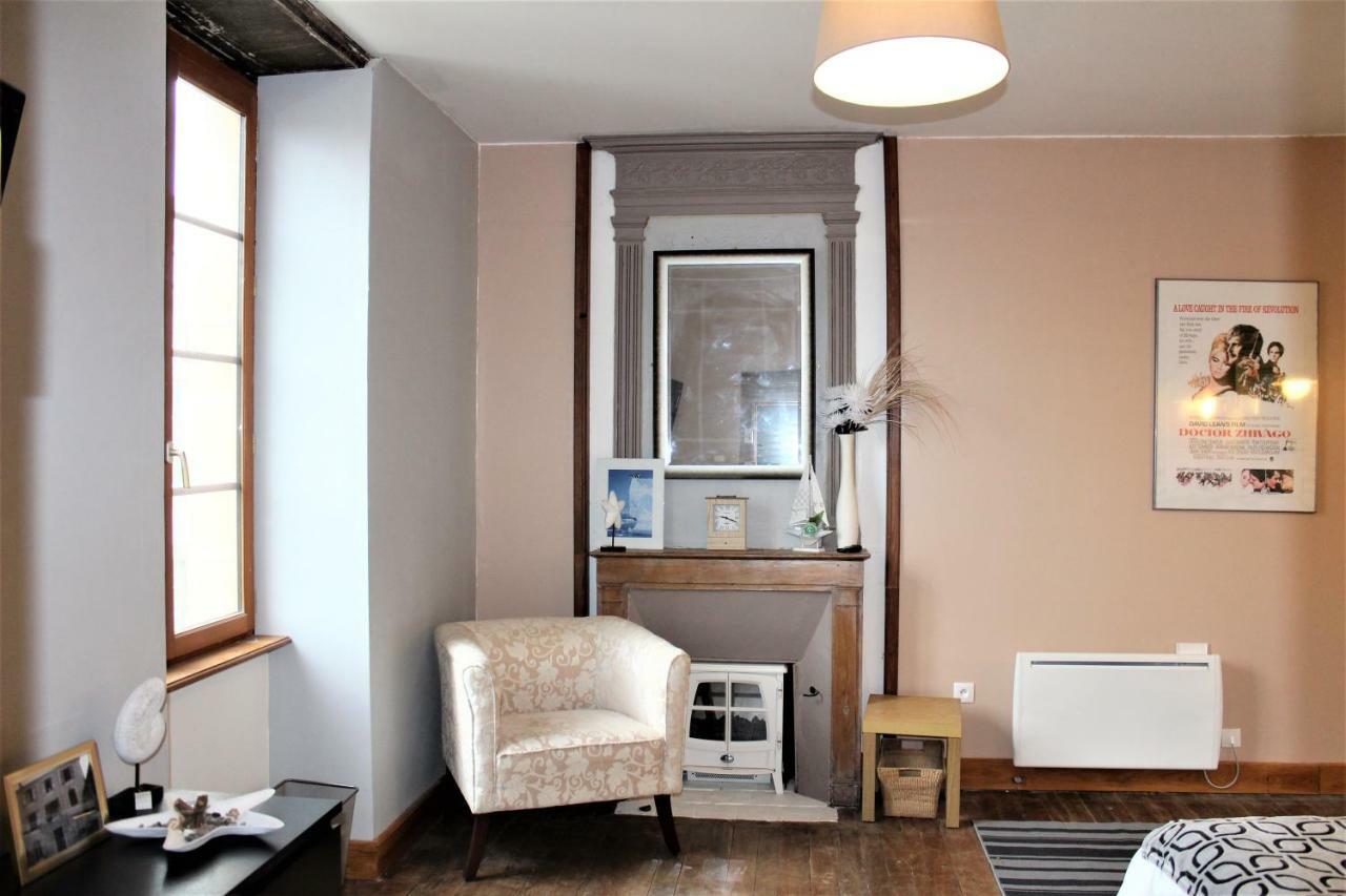 Maison De Maitre I Availles-Limouzine Esterno foto