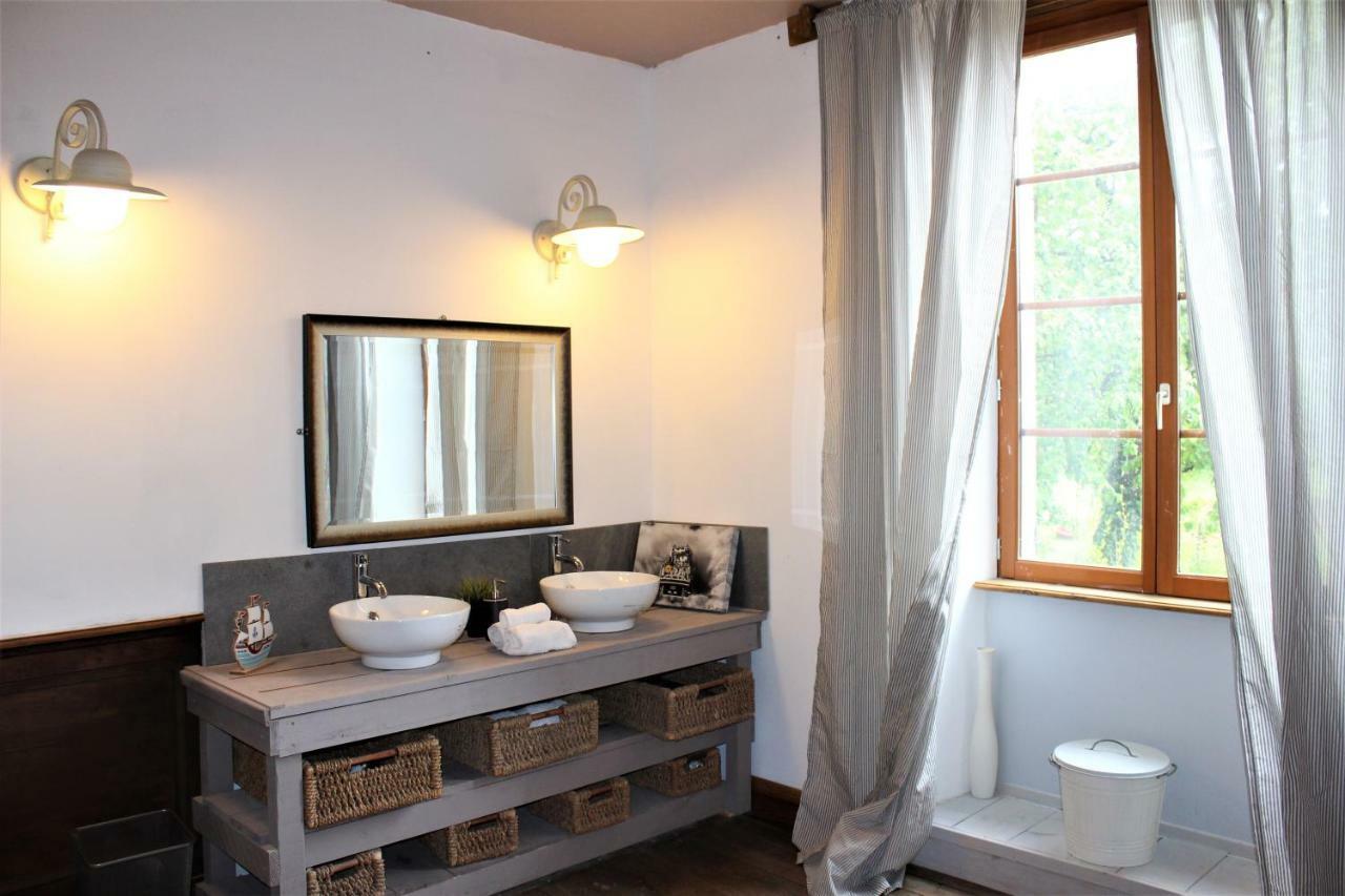 Maison De Maitre I Availles-Limouzine Esterno foto