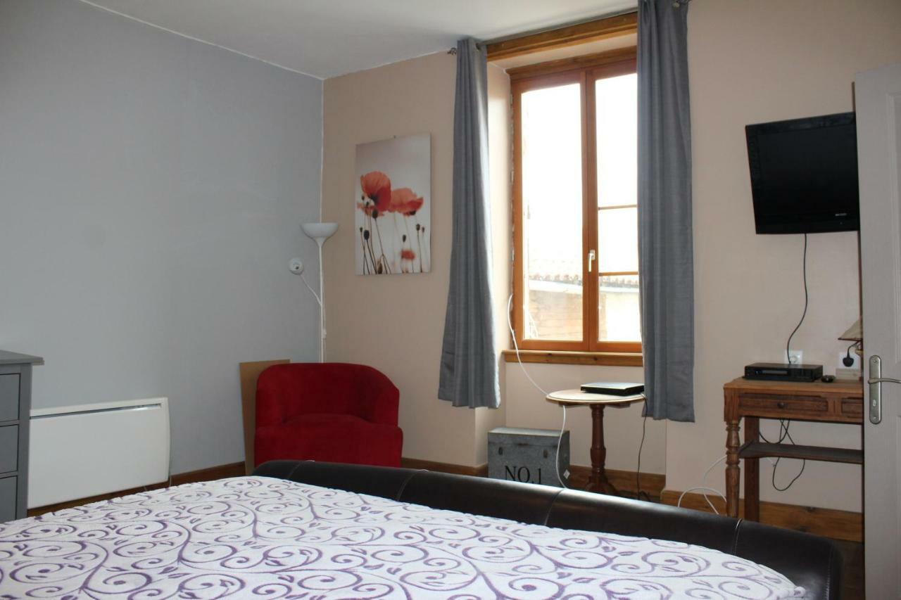Maison De Maitre I Availles-Limouzine Esterno foto