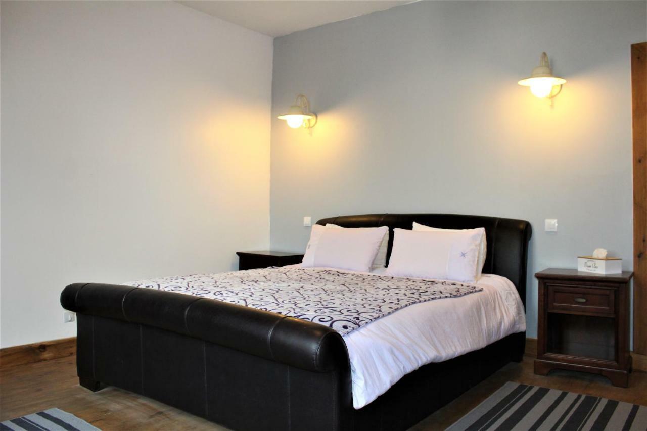 Maison De Maitre I Availles-Limouzine Esterno foto